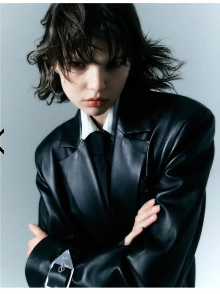 Trust Management editorial styled by Saskia Jung.